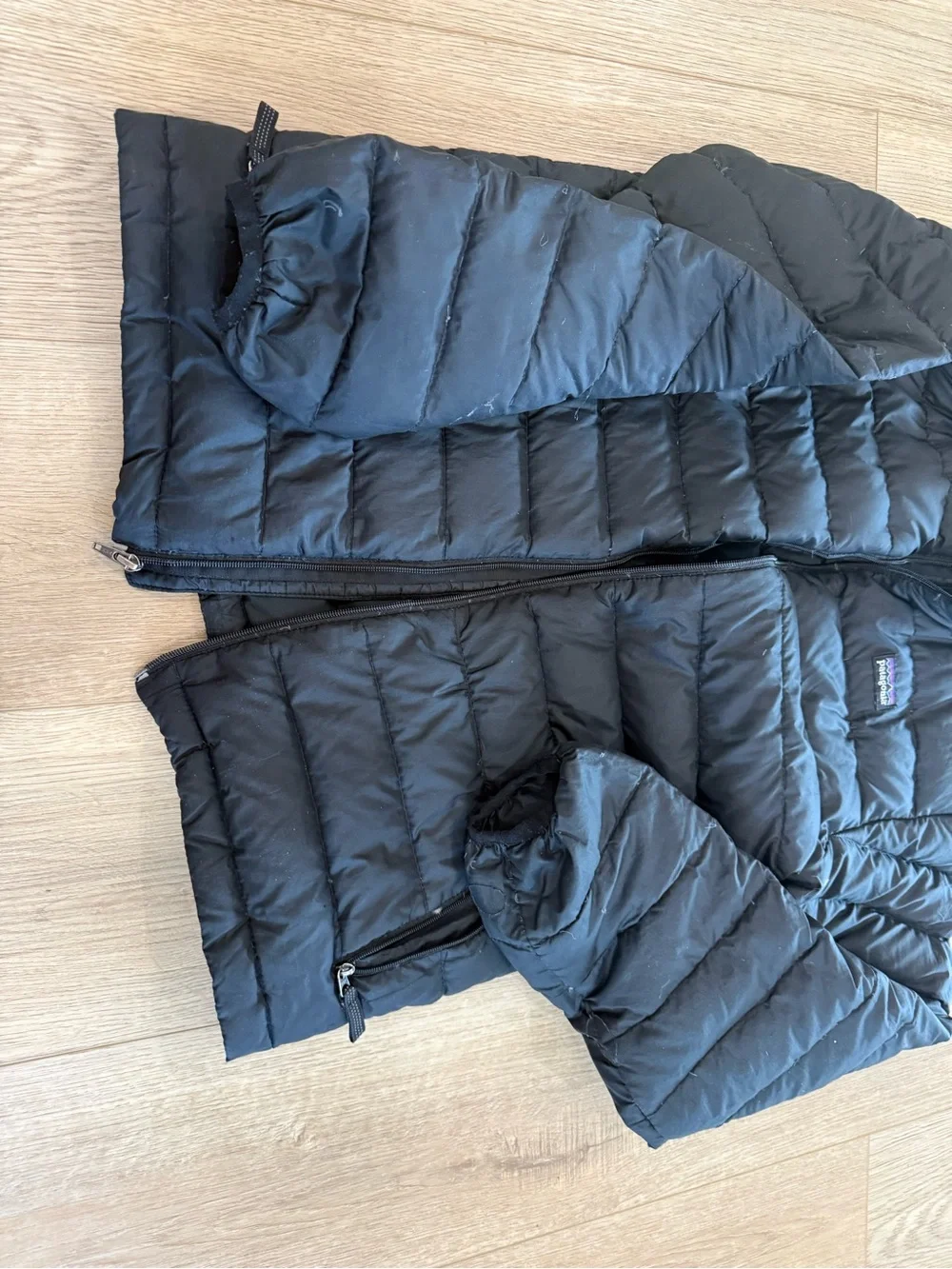 Patagonia kids Black Down Puffer Jacket size 12